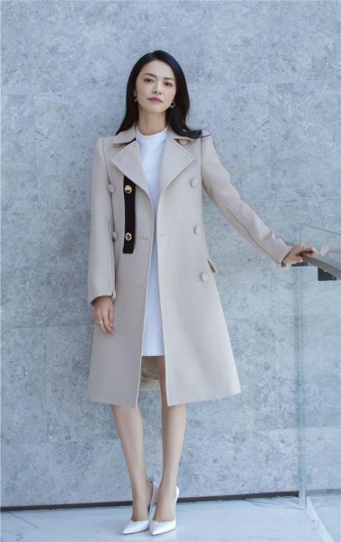 米黄色搭配什么颜色最好看图片