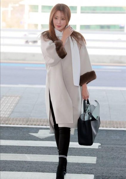 米黄色搭配什么颜色最好看图片