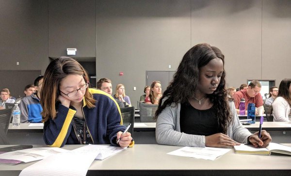 哈佛大学入学要求多少分