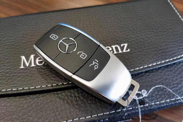 奔驰gle和宝马x5哪个档次高