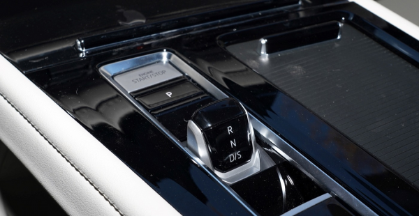 大众威然车怎么样值得买吗