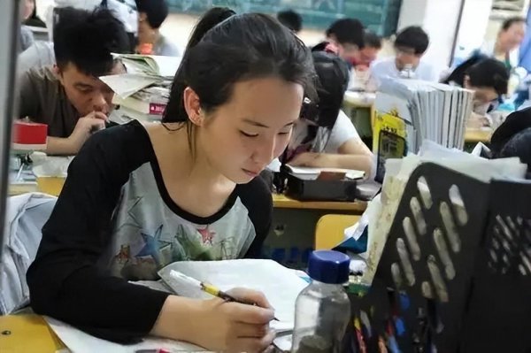 一模二模三模哪次最准