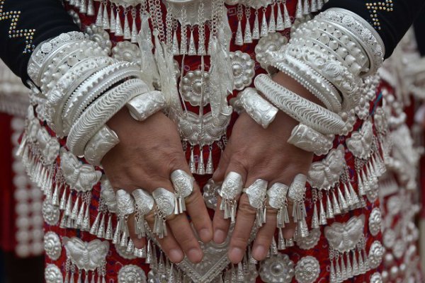 银器发黑怎么洗白