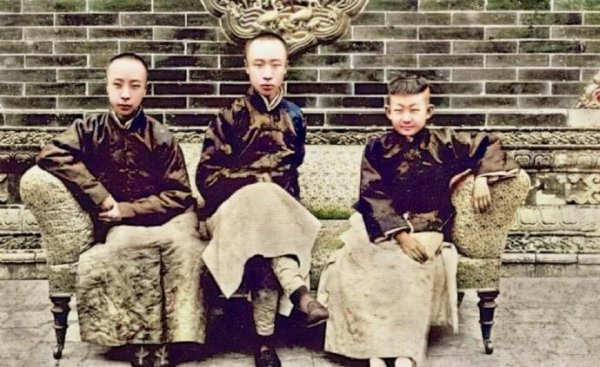 清朝包衣出身是什么意思