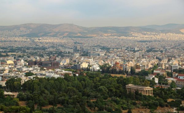 希腊买房移民的利与弊