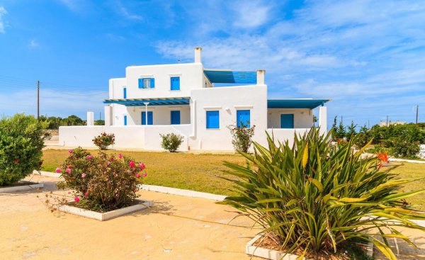 希腊买房移民的利与弊