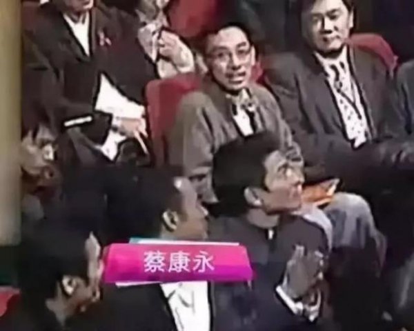 巩俐拒绝颁奖是为什么