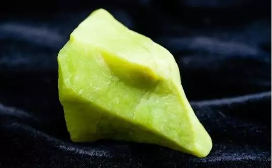 怎么判断是玉还是石头