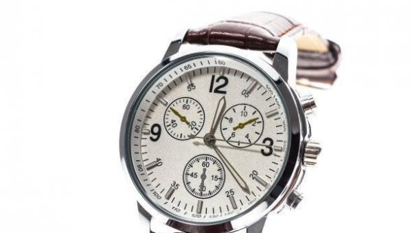 机械表走着走着就慢了是怎么回事