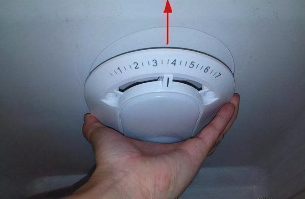 春天冰箱调到几档最合适