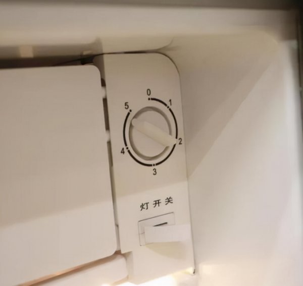 春天冰箱调到几档最合适