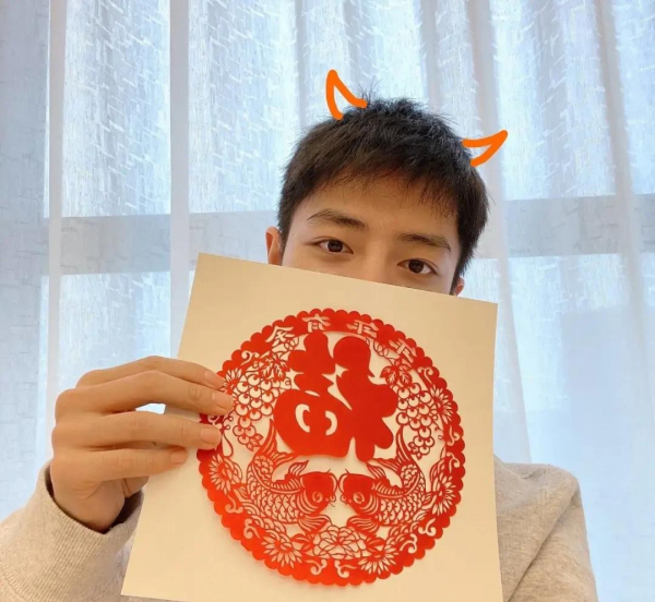 男生自拍怎么拍好看又上镜