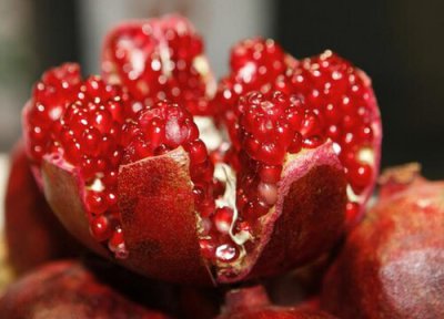 石榴怎么保鲜存放时间长些 石榴怎样保存放置比较久