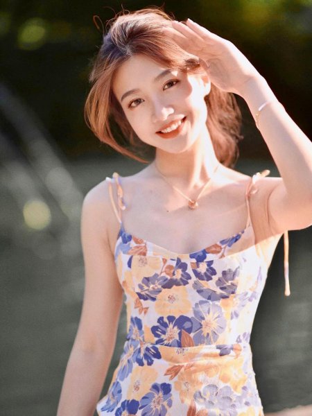 穿吊带里面穿什么内衣比较好