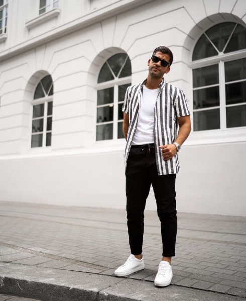 黑裤子搭配什么上衣