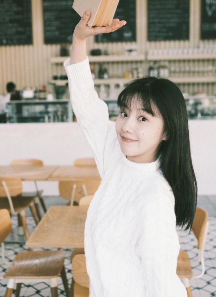 王鹤润矿泉水事件是怎么回事