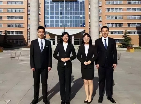 北京电子科技学院是985还是211学校