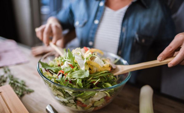 蔬菜沙拉一般用什么蔬菜