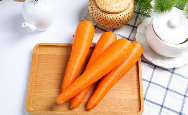 蔬菜沙拉一般用什么蔬菜