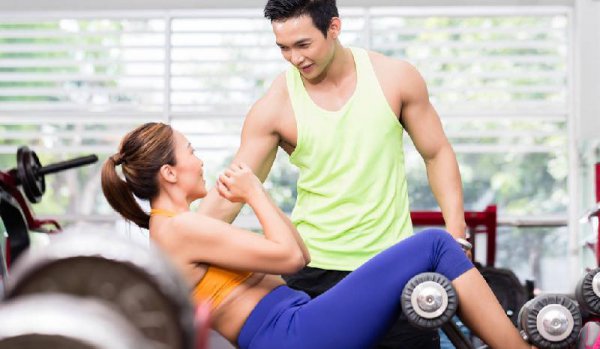 如何在家锻炼身体增强体质