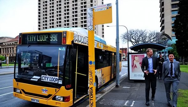 澳大利亚的人口有多少数量