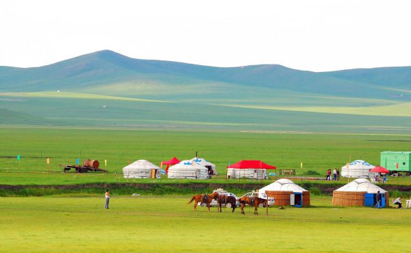 内蒙古东西跨度多少公里