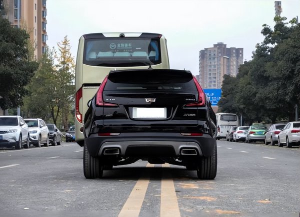 凯迪拉克xt4油耗实测