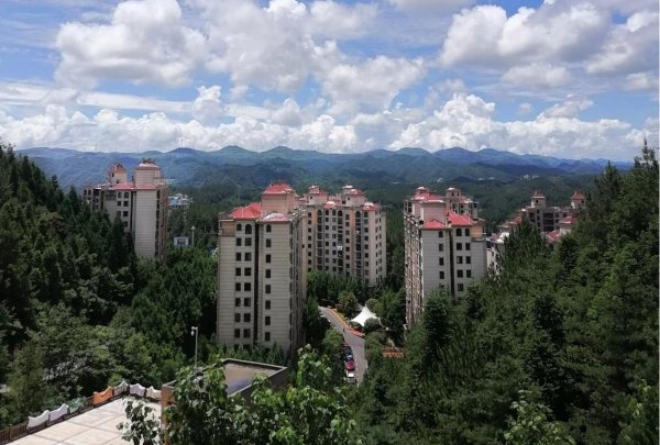 哈尔滨夏天热吗