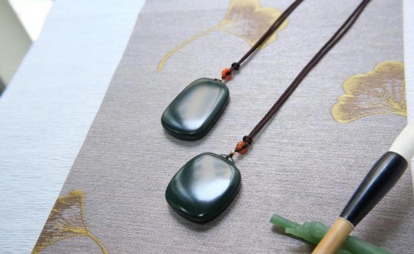 新疆和田玉什么颜色最好