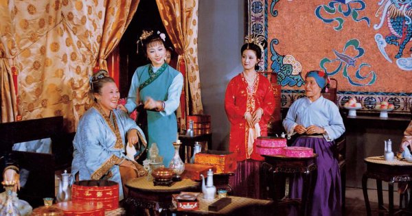 红楼梦第六回内容概括