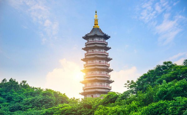 杭州西湖的资料和传说简介