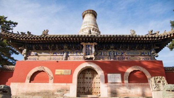 山西省的五台山海拔多少米