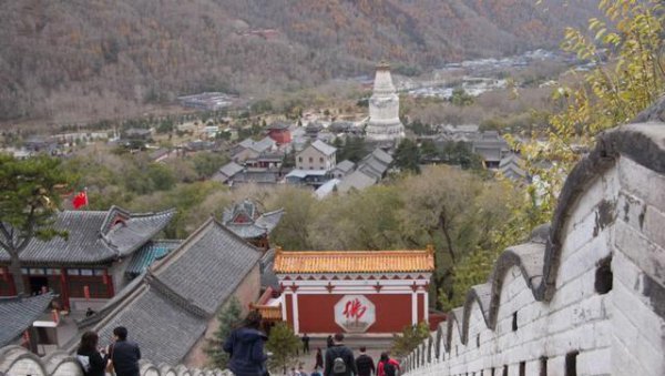 山西省的五台山海拔多少米