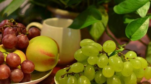 应季的蔬菜和水果时间表