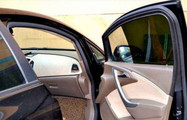 新车怎样快速处理甲醛和味道