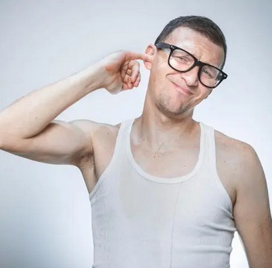 话筒有杂音滋滋怎么解决