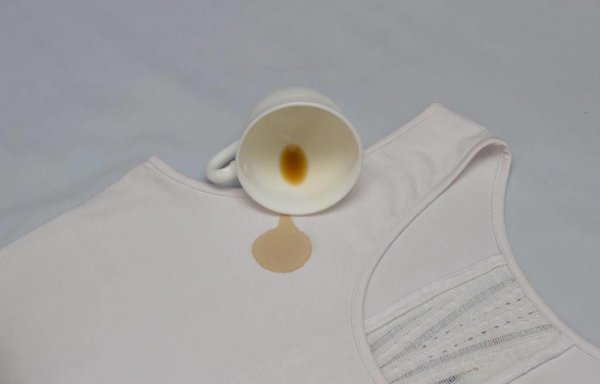 白色衣服上染上墨水怎么才能洗掉