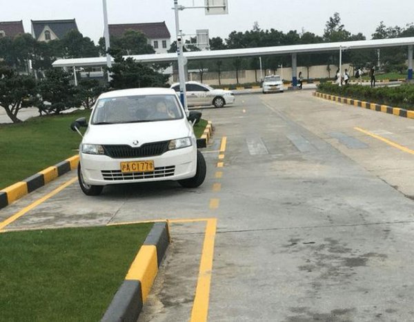 科二挂了多久能考第二次