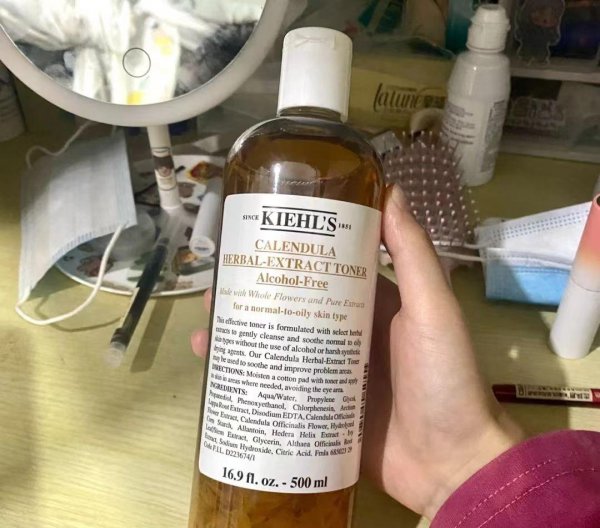 什么护肤品收缩毛孔补水效果最好