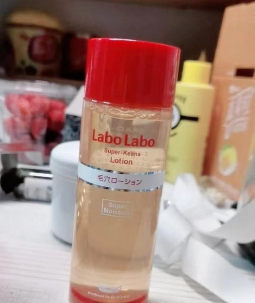 什么护肤品收缩毛孔补水效果最好