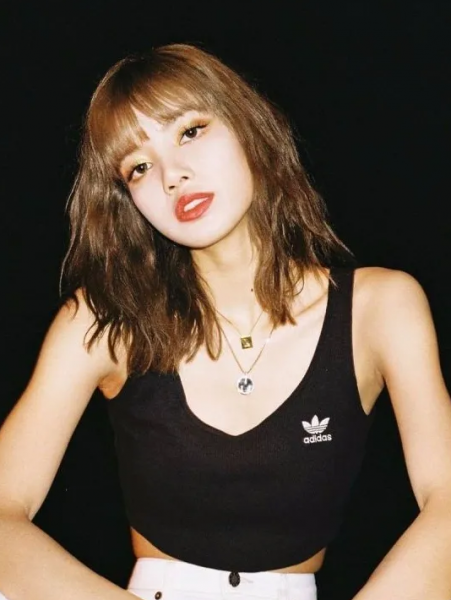 肩宽的女生穿衣禁忌