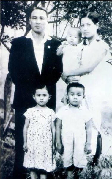 老戏骨许还山个人简历资料介绍