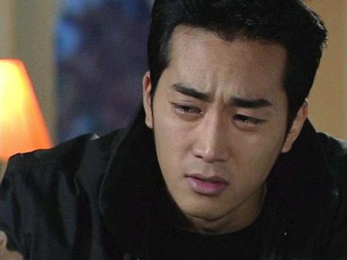 女生托腮暗示什么意思