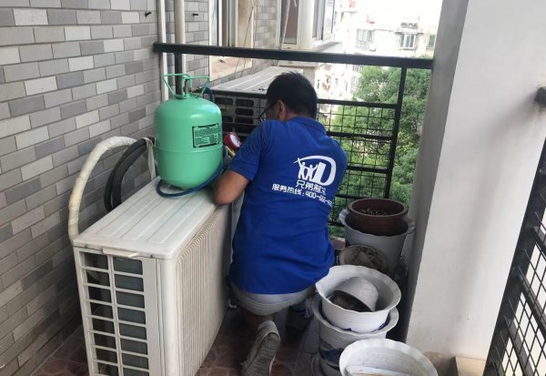 家用空调充氟利昂操作流程