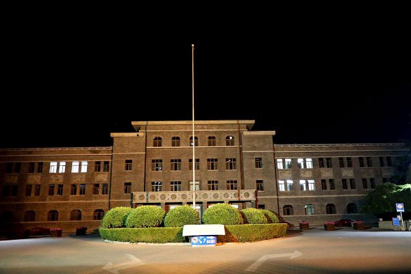 甘肃师范大学是211吗