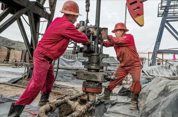 一升汽油等于多少斤