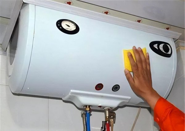 停水了热水器里的水怎么放出来