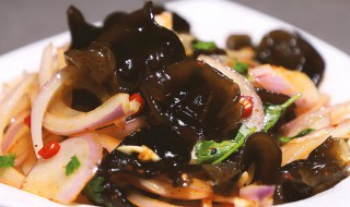 酸甜木耳洋葱怎么做好吃 酸甜木耳洋葱做法分享