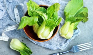 油菜和鸡蛋能一起吃吗 油菜可以和鸡蛋一起吃吗