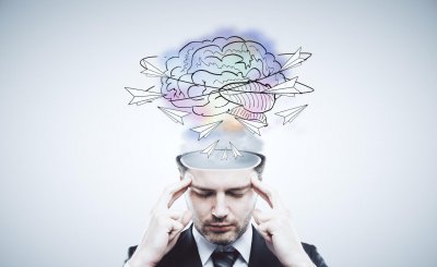 白色衣服上染上墨水怎么才能洗掉 怎么洗才能变白妙招